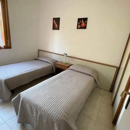 公寓 Colorful Flat With Garden-beahost *